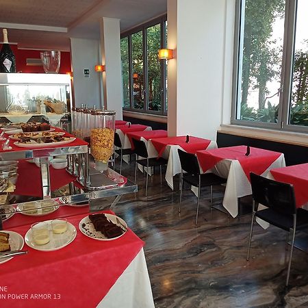 Hotel Firenze Bibione Kültér fotó