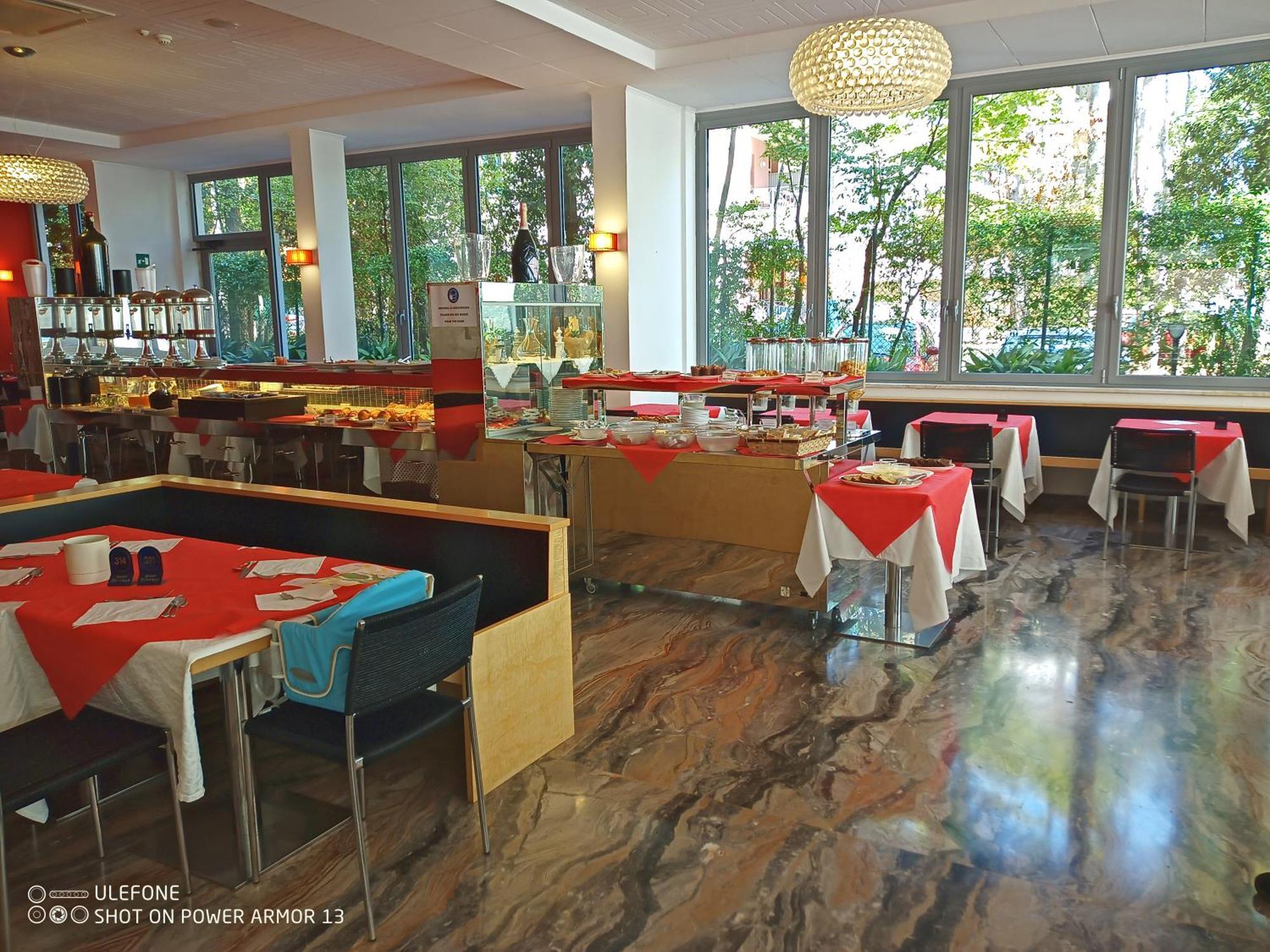 Hotel Firenze Bibione Kültér fotó