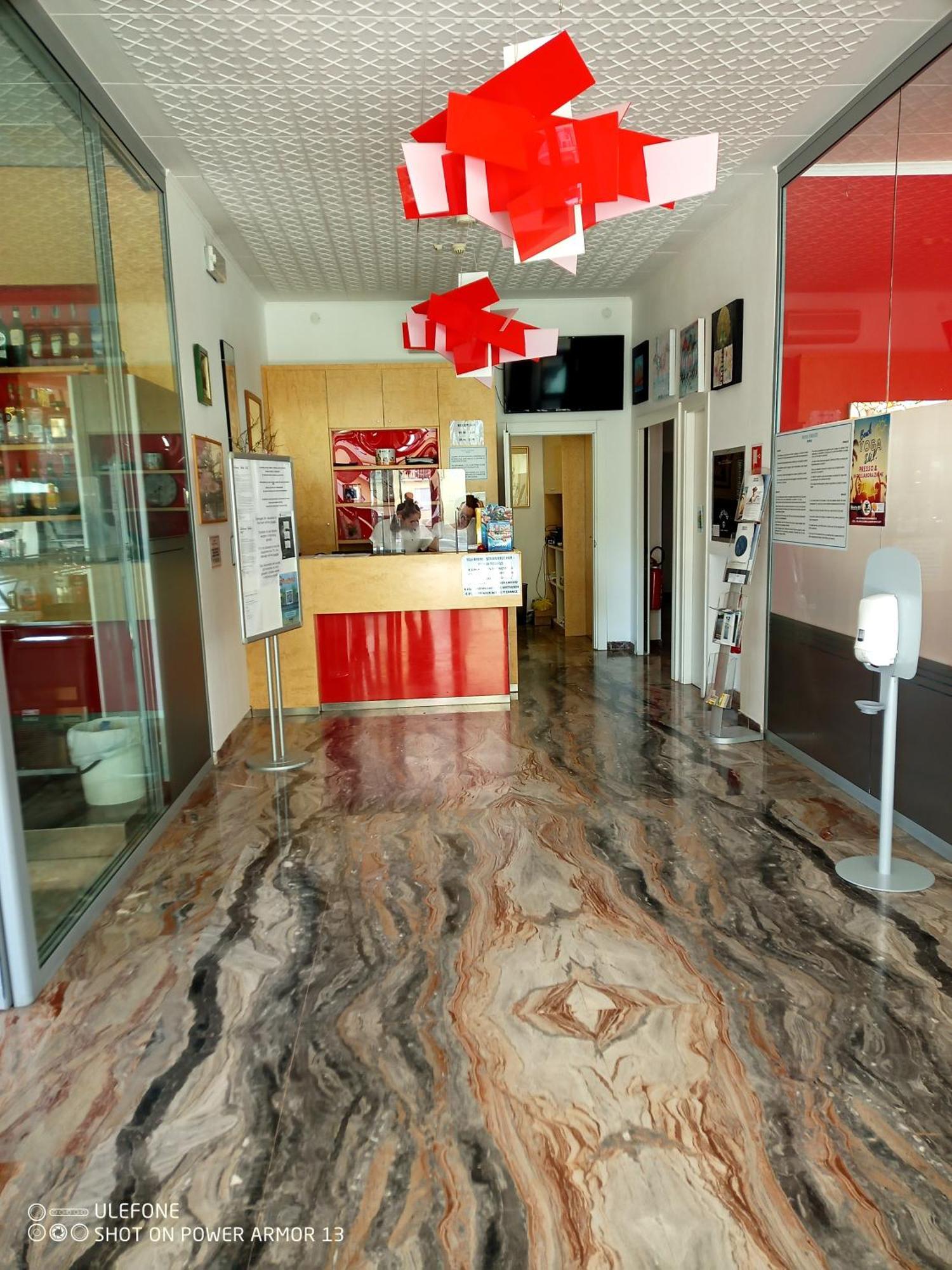 Hotel Firenze Bibione Kültér fotó