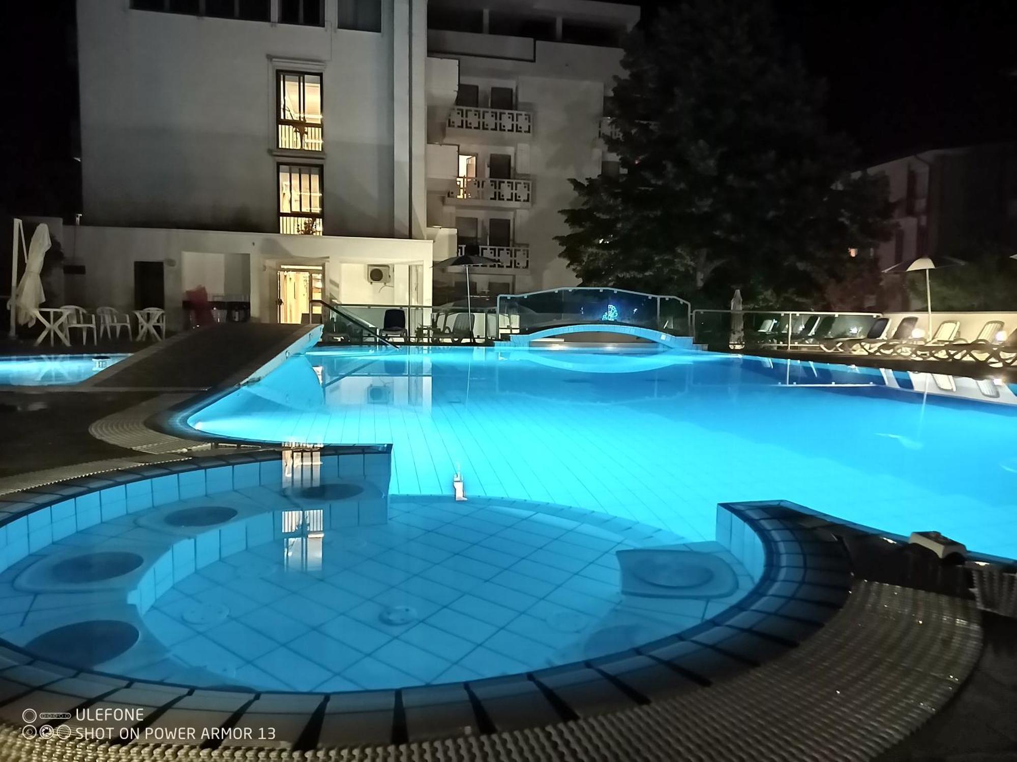 Hotel Firenze Bibione Kültér fotó