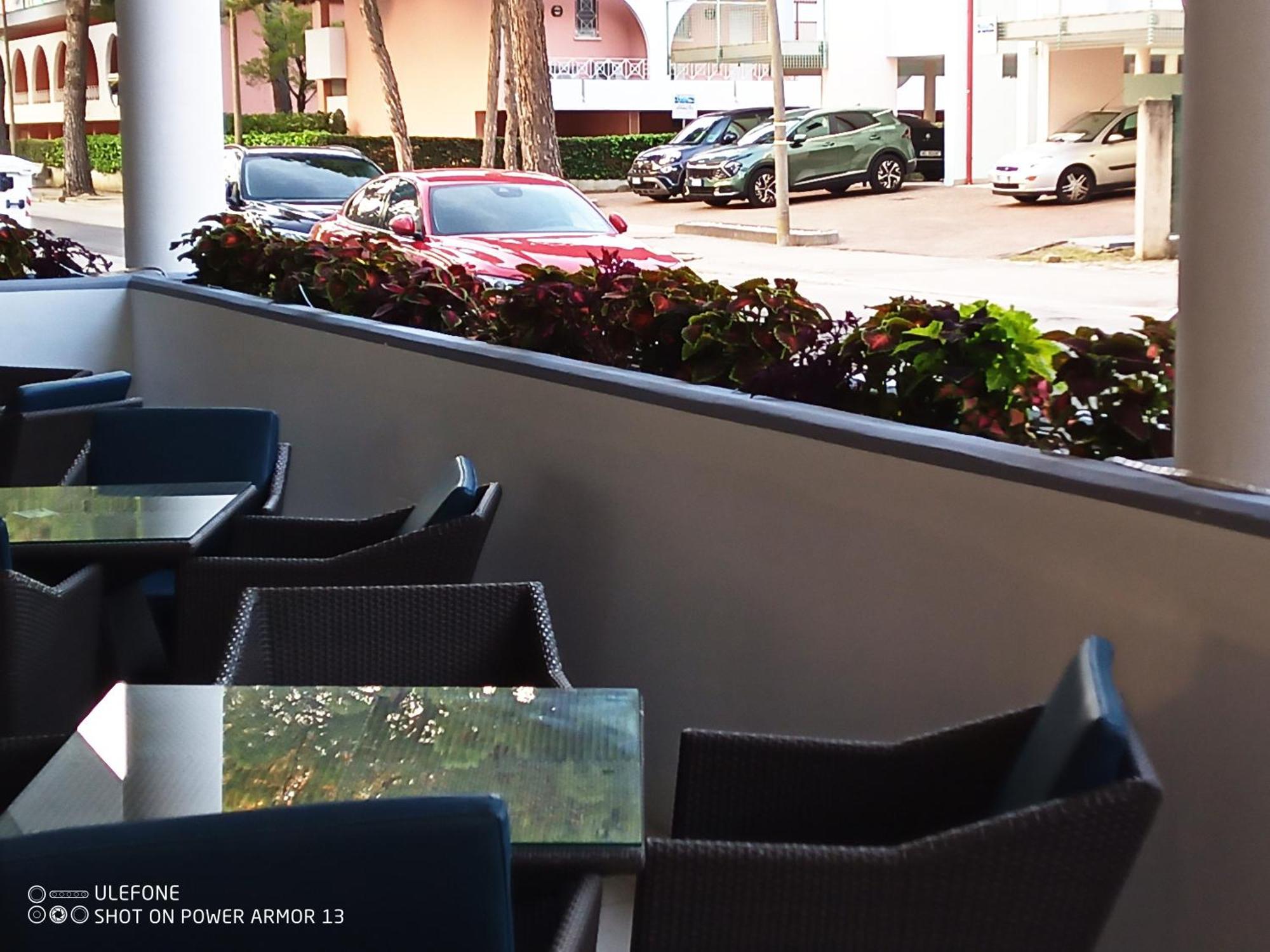 Hotel Firenze Bibione Kültér fotó