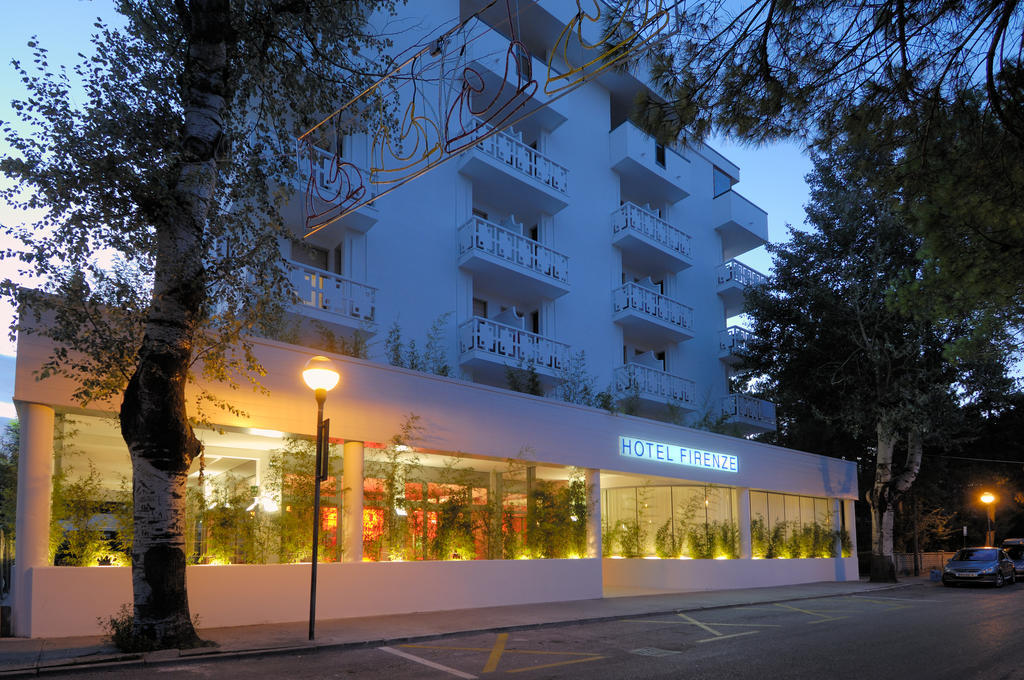 Hotel Firenze Bibione Kültér fotó