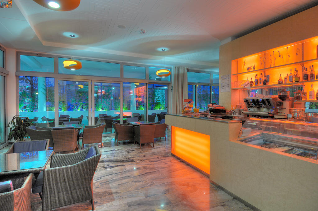 Hotel Firenze Bibione Kültér fotó
