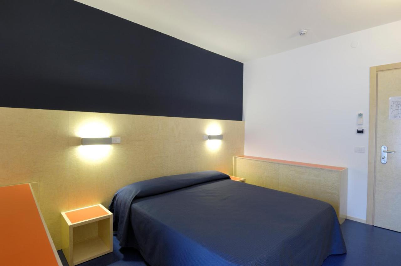 Hotel Firenze Bibione Kültér fotó